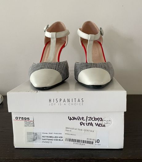 Hispanitas heels and handbag