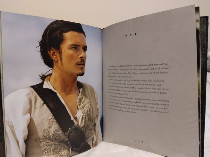 Pirates Of The Caribbean Hardback Book & Cd