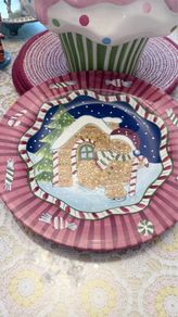 Christmas Gingerbread Man Cake Plate