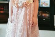 Efran Dream pink lace dress SIZE 7-8yrs