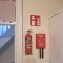 2kg powder extinguisher and fire blanket Image 3