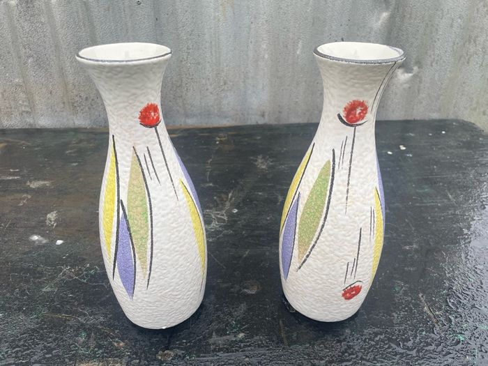 A beautiful matching pair on BAY keramic vases c1960