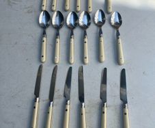 Vintage Rostfrei . 6 knives / forks / spoons