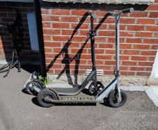 2 Scooters & 2 Car Bike Holders