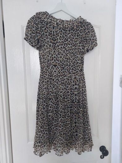 beautiful leopard print dress