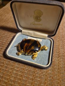 Rare Find Vintage Glass Turtle Brooch and Pendant
