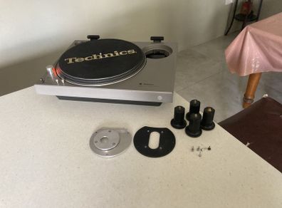 technics Turntable