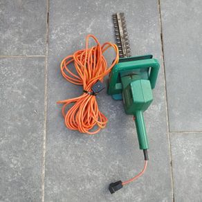 Black and Decker Hedge Trimmer
