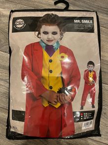 Joker costume