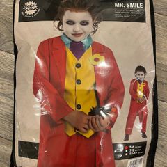 Joker costume