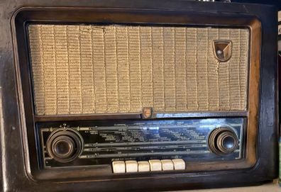 antique radio