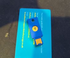 Yubico security key blue 2fa key nfc fido u2f fido2
