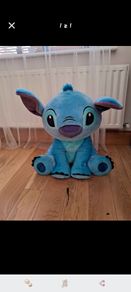 giant talking stitch