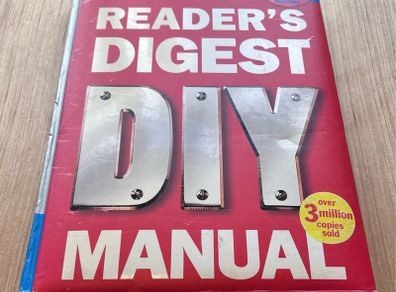 Reader's Digest Complete DIY Manual
