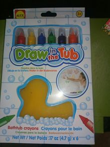 BNWT Draw in the Tub Bathtub Crayons and Sponge