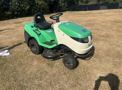 Tractor lawnmower