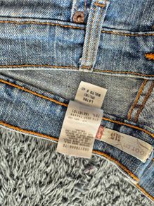 levis