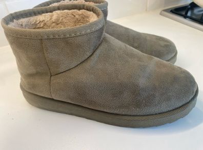 kids boots Green size 4