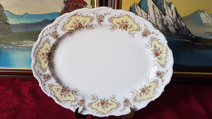 37 Piece Royal Albert September Song Gold Gilt Bone China Dinner Service / Set For 6 Person Setting Made In England Antique Rare And Hard To Find
