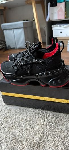 Womens trainers