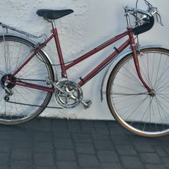 Female Road Bike Old Skool Nice Condition