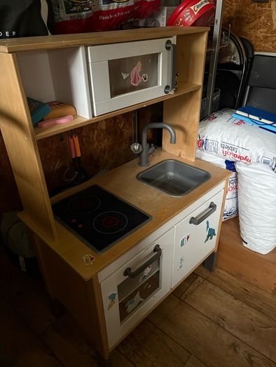 kids kitchen
