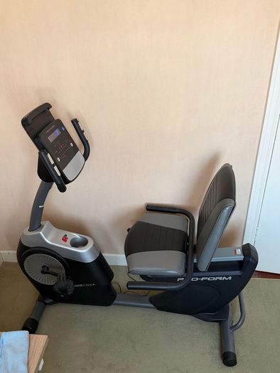 Pro-Form 325 CSX Incumbent Exercise Bike