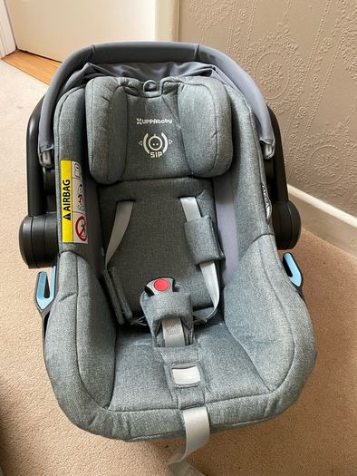 Uppababy Carseat