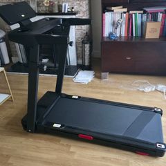 Treadmill Umay L10 Foldable , 20% Incline Treadmill