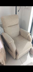 Riser Recliner chair