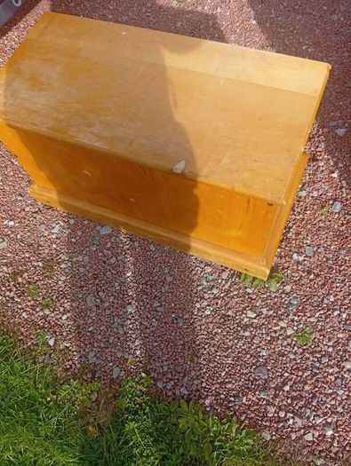 storage box on wheels