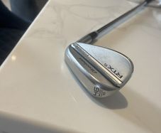 Cleveland rtx6 zipcore 46 degree wedge