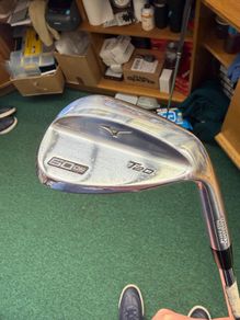 Mizuno wedge