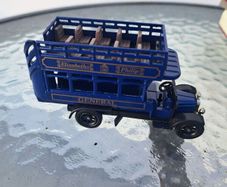 old buss model