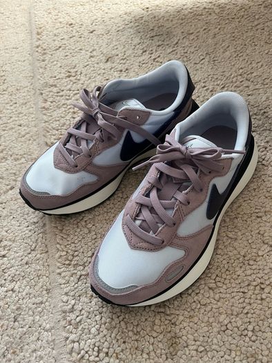 Nike Phoenix waffle trainers