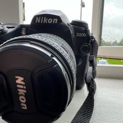 Nikon D200