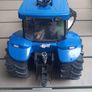 Toy tractor new holland T8040 Image 2