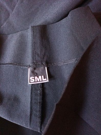 SML Black Skirt.  ( Made in Italy) S. L. 14-16.  B.N.W.T.