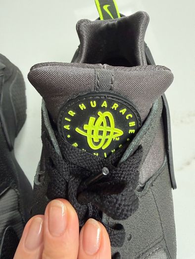 Nike Air Huarache "Black Volt" sneakers 42.5