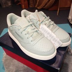 ladies Reebok shoes 3.5(36)
