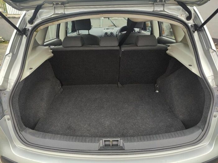 Nissan Qashqai 2012