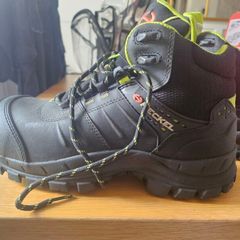 Heckel Safety composite boots brand new