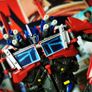 Transformers Prime ! Robots in Disguise ! Weaponizer Optimus Prime ! Image 10