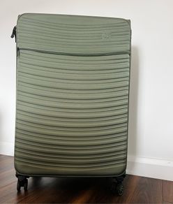 XL New Suitcase