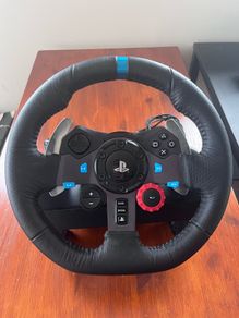 Logitech G29 Driving Force Steering Wheel and Pedals