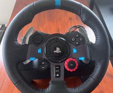 Logitech G29 Driving Force Steering Wheel and Pedals