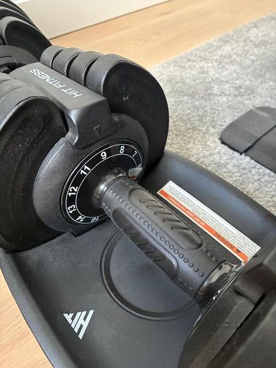 Adjustable Dumbbells 18kg Pair