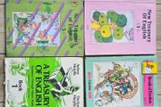 4 x Vintage Folens English National Primary School Books  Busy Beaver Treasuary of English Workbooks Old Used