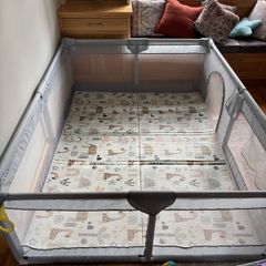 Baby play pen
