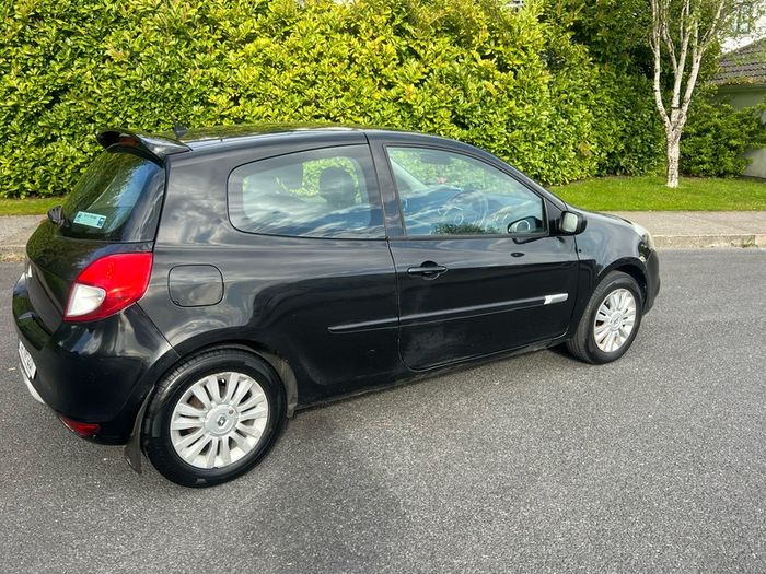 2013 Renault Clio Nct/tax\low Kms